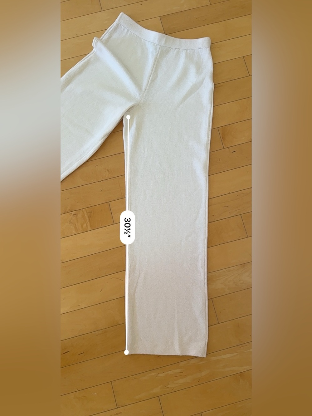 St. John's Collection Wide-Leg Cream Trousers - Women's Pants - Picture 3 of 6